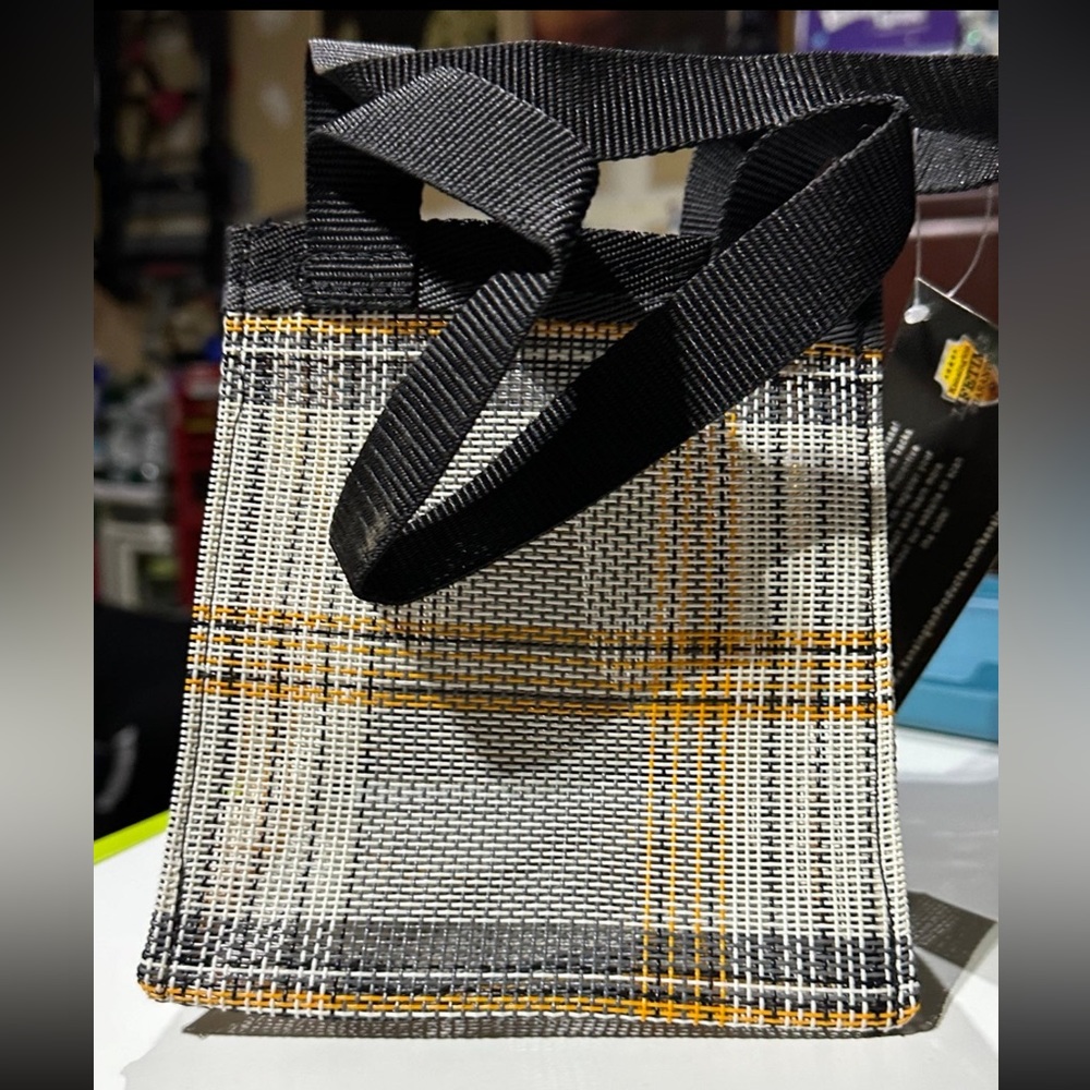 Brand New Knotty Horse grooming tote - by Kensington - Picture 4 of 5